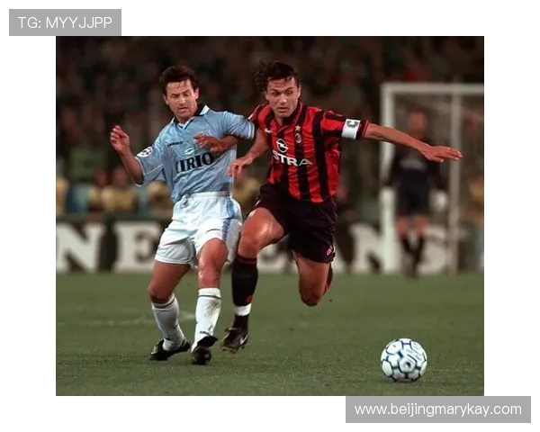 保罗·马尔蒂尼：传奇后卫的足球生涯与不朽足迹