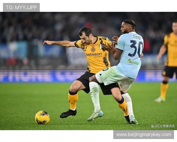 国米与拉齐奥激战意甲巅峰对决 双方全力争夺关键三分