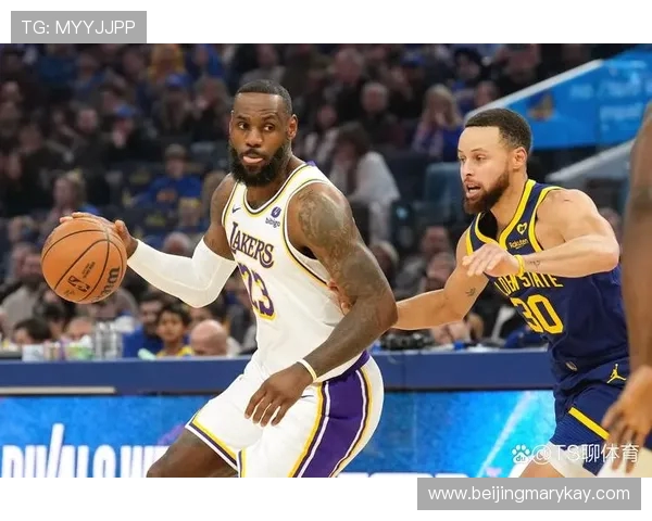 洞察NBA格局：解析新赛季联盟风云变幻与球队竞争趋势走向未来