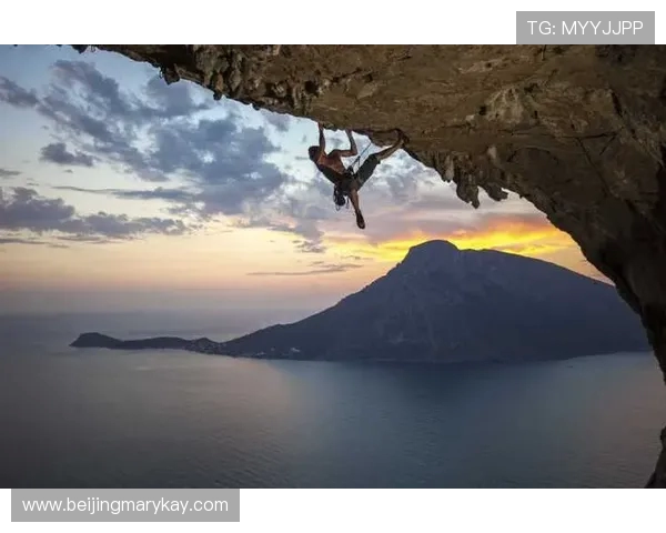 北京极限运动队在世界攀岩锦标赛中的战术分析与表现评估 北京极限运动队在世界攀岩锦标赛中的战术分析与表现评估