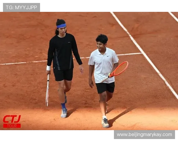 重庆网球队荣登全国网球配合排行榜第八名展现实力与团队精神