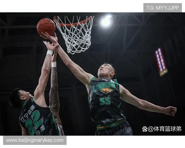 任骏飞领衔球队奋勇拼搏展现篮球魅力助力赛季目标实现