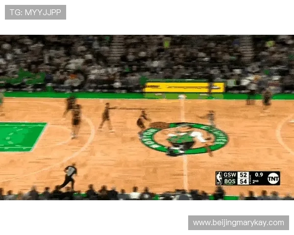 勇士与凯尔特人对决数据分析揭示比赛关键因素与球员表现